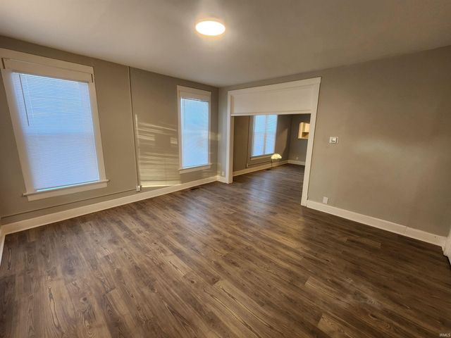 800 Line Street, Evansville, IN 47713