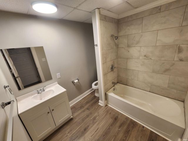 800 Line Street, Evansville, IN 47713