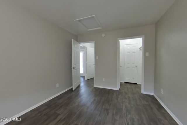 7805 W CORA Lane, Phoenix, AZ 85033