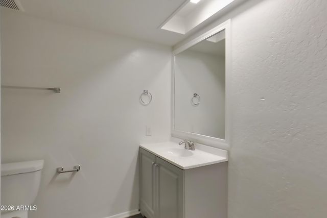 7805 W CORA Lane, Phoenix, AZ 85033