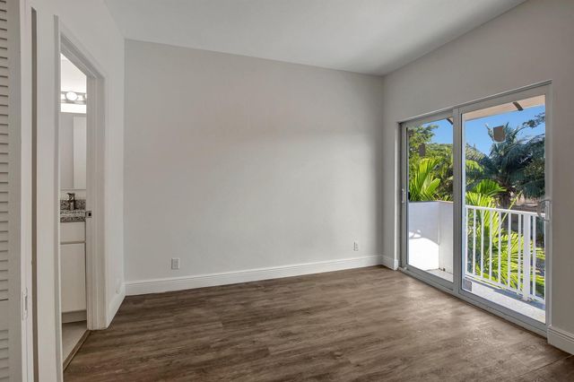 1102 S 20TH Avenue 1102, Hollywood, FL 33020