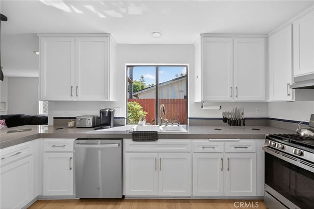 955 La Rue Avenue, Fallbrook, CA 92028