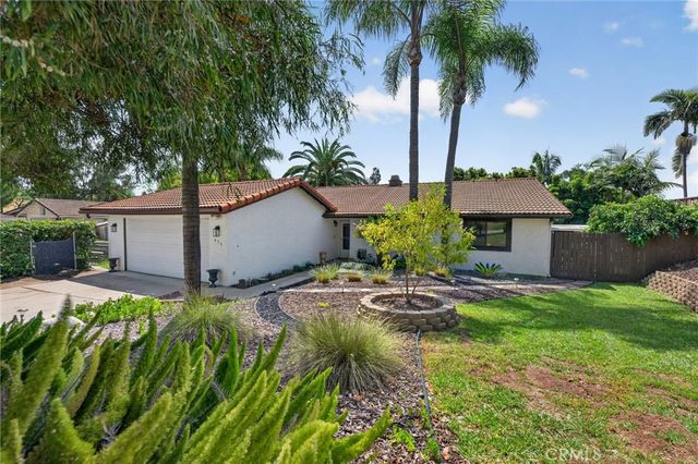 955 La Rue Avenue, Fallbrook, CA 92028
