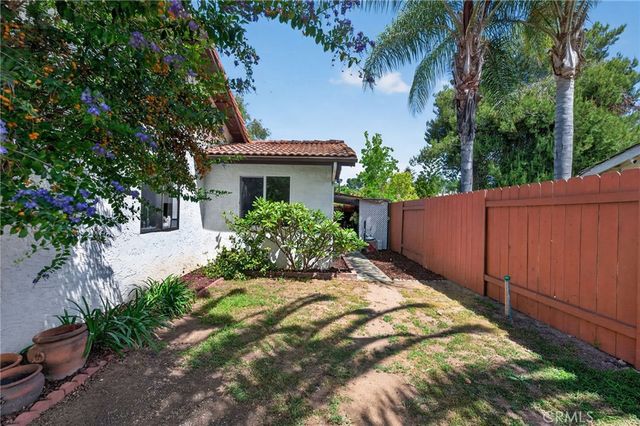 955 La Rue Avenue, Fallbrook, CA 92028