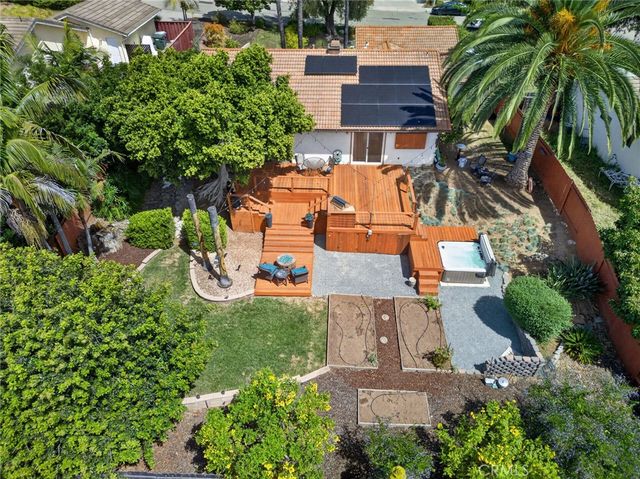 955 La Rue Avenue, Fallbrook, CA 92028