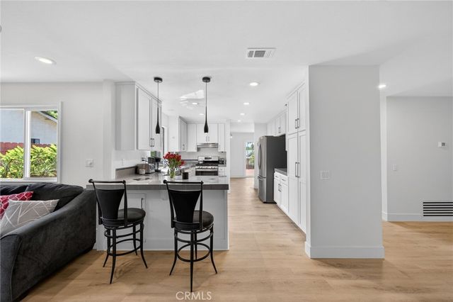 955 La Rue Avenue, Fallbrook, CA 92028