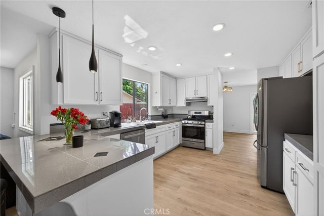 955 La Rue Avenue, Fallbrook, CA 92028