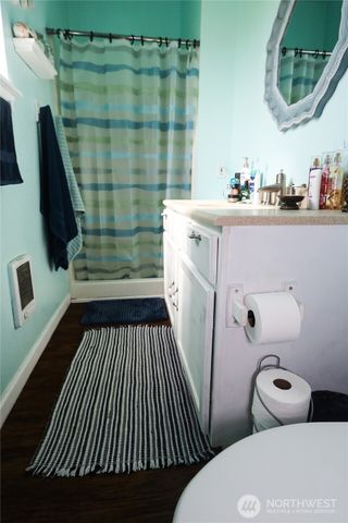 1207 W Perry Street, Aberdeen, WA 98520