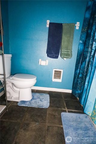 1207 W Perry Street, Aberdeen, WA 98520