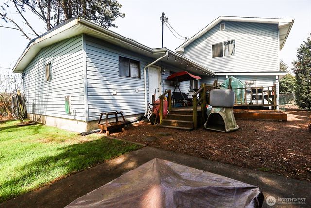 1207 W Perry Street, Aberdeen, WA 98520