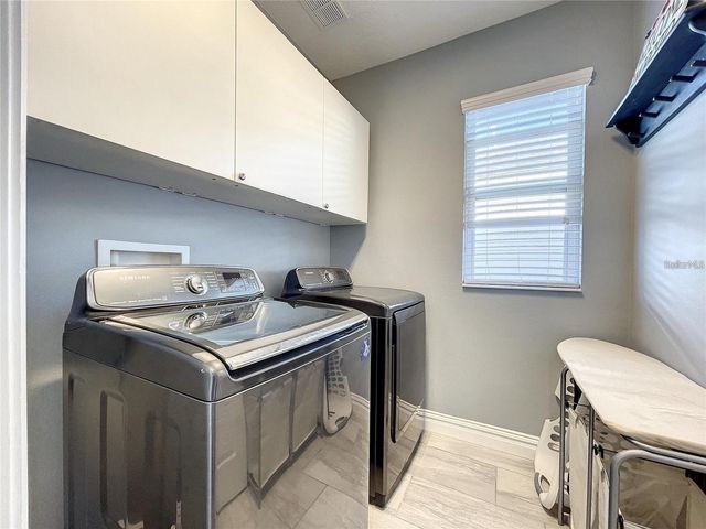 14322 PARKSIDE RIDGE WAY, Lithia, FL 33547