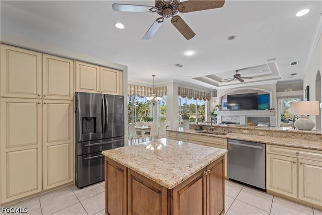 7661 Knightwing CIR, Fort Myers, FL 33912