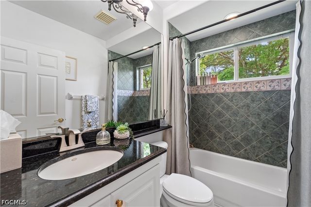 7661 Knightwing CIR, Fort Myers, FL 33912