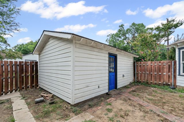 5162 Norma Street, Fort Worth, TX 76112