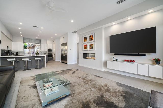 770 Deer Haven Circle, Palm Desert, CA 92211