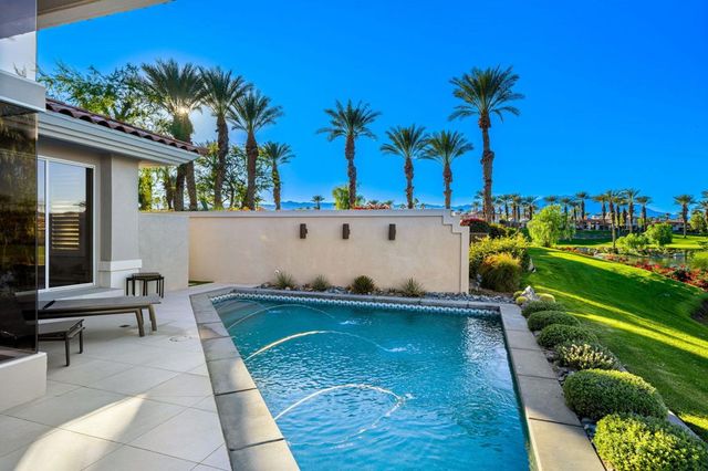 770 Deer Haven Circle, Palm Desert, CA 92211