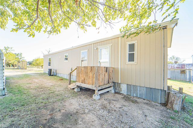 605 S Butte Street, Breckenridge, TX 76424