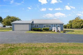 2382 State Route 21, Hopewell, NY 14424
