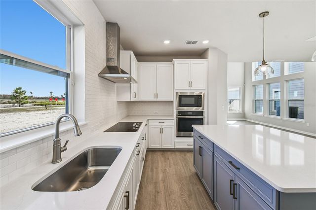 6744 FOUNTAIN GROVE PASS, St Cloud, FL 34771