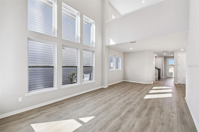 6744 FOUNTAIN GROVE PASS, St Cloud, FL 34771