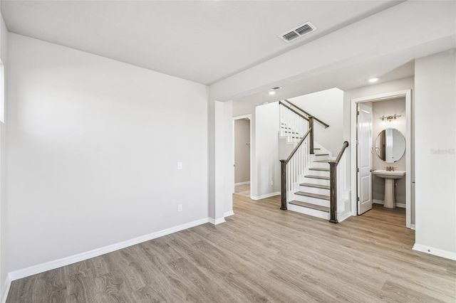 6744 FOUNTAIN GROVE PASS, St Cloud, FL 34771