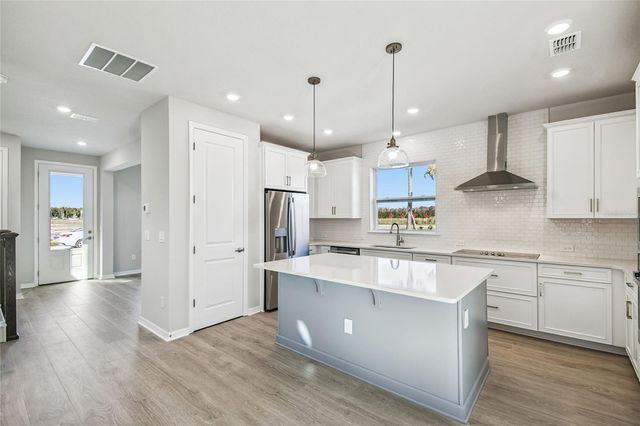 6744 FOUNTAIN GROVE PASS, St Cloud, FL 34771