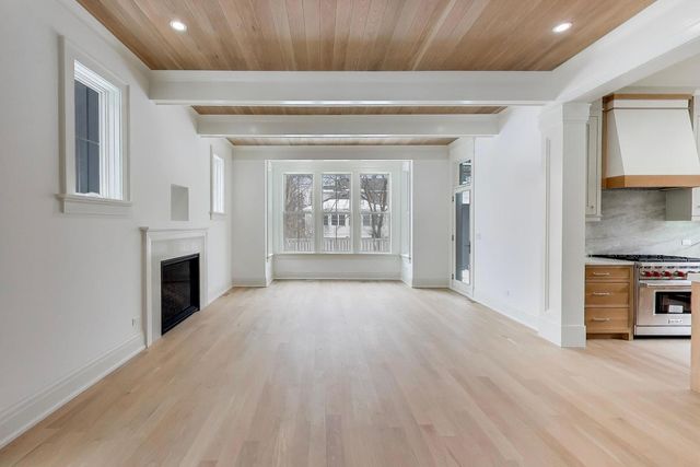 821 S Clay Street, Hinsdale, IL 60521