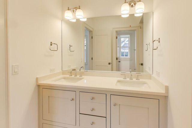 821 S Clay Street, Hinsdale, IL 60521