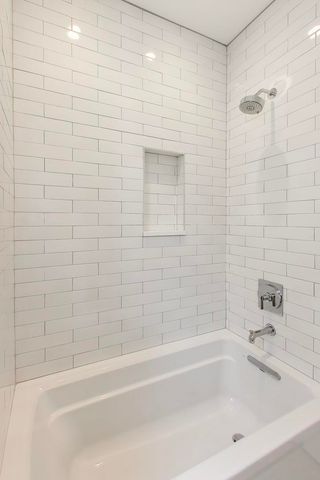 821 S Clay Street, Hinsdale, IL 60521