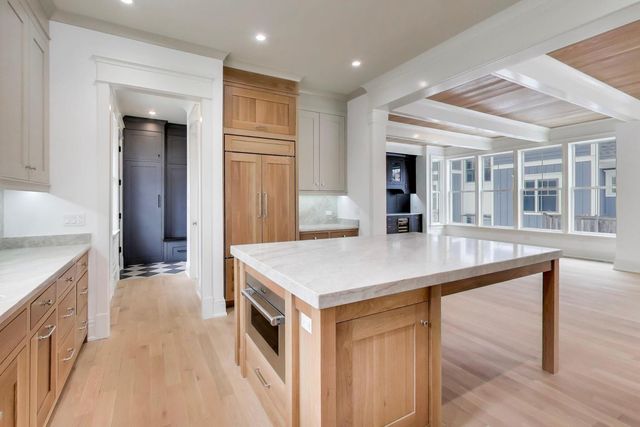 821 S Clay Street, Hinsdale, IL 60521