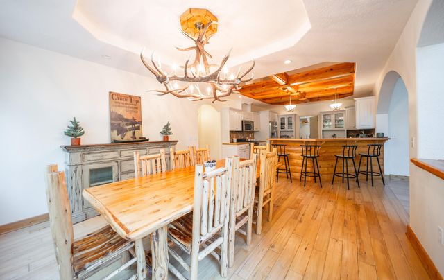 15270 Cedar Stone Dr, Eminence, MO 65466