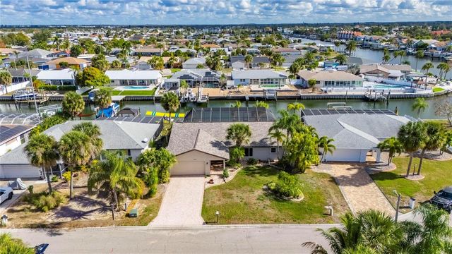 6307 COTTONWOOD LANE, Apollo Beach, FL 33572