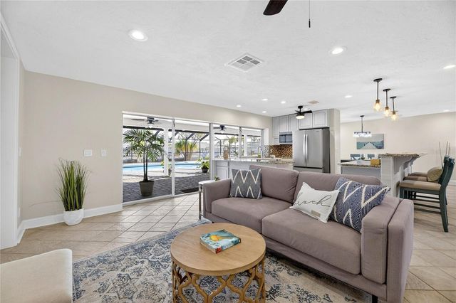 6307 COTTONWOOD LANE, Apollo Beach, FL 33572