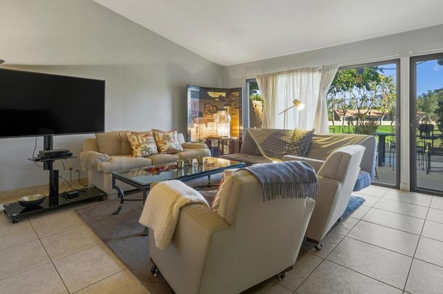 41022 Woodhaven Drive E, Palm Desert, CA 92211