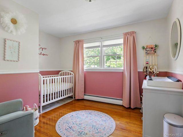 5 Santa Anna Drive, Poughkeepsie, NY 12603