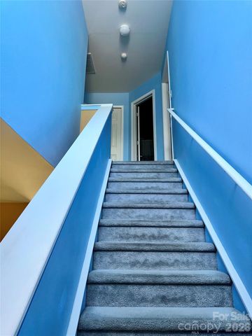 4722 Mortonhall Road, Charlotte, NC 28215