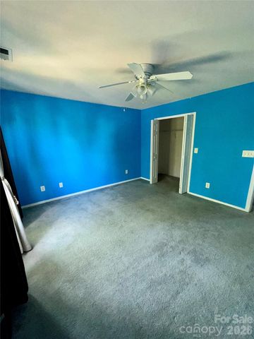 4722 Mortonhall Road, Charlotte, NC 28215