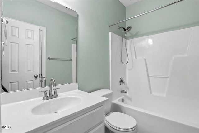 723 Contender Drive, Clayton, NC 27520