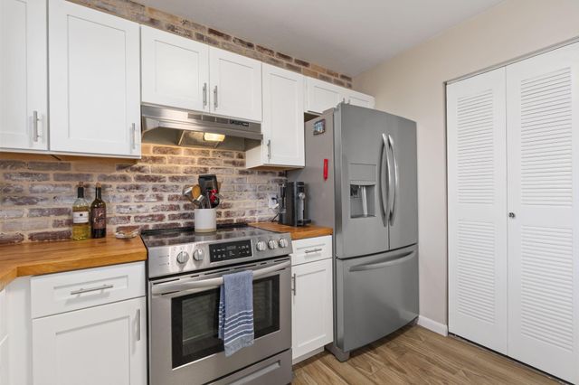 9926 Watermill Circle D, Boynton Beach, FL 33437