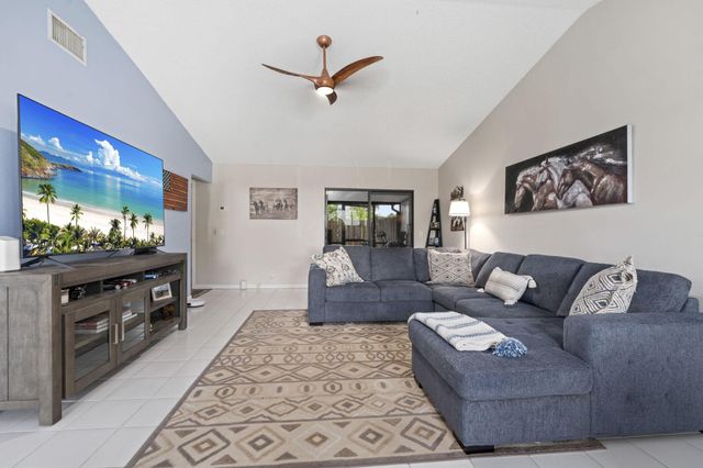 9926 Watermill Circle D, Boynton Beach, FL 33437