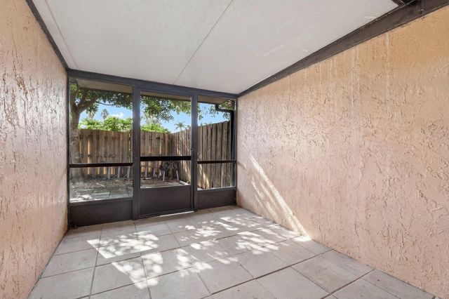 9926 Watermill Circle D, Boynton Beach, FL 33437