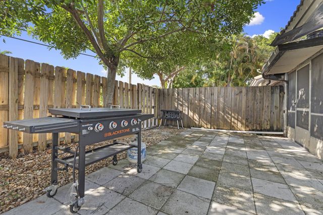 9926 Watermill Circle D, Boynton Beach, FL 33437