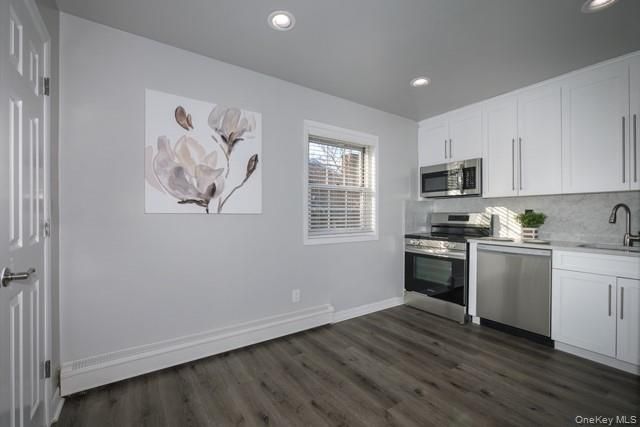 60 Chelsea Court AD11, Bohemia, NY 11716