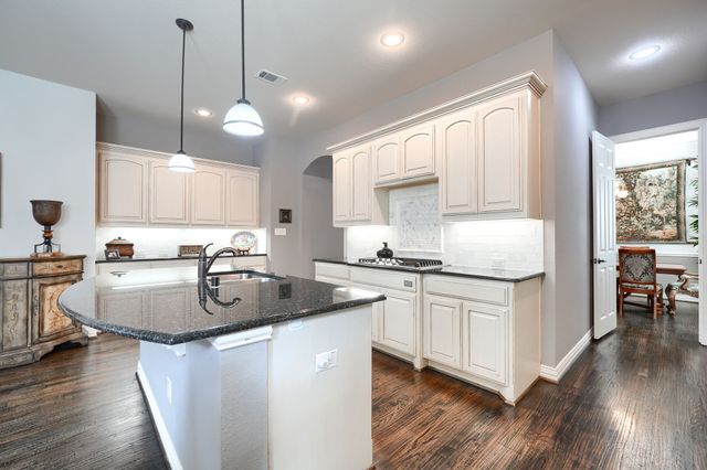 11317 Dujon Lane, Dallas, TX 75218