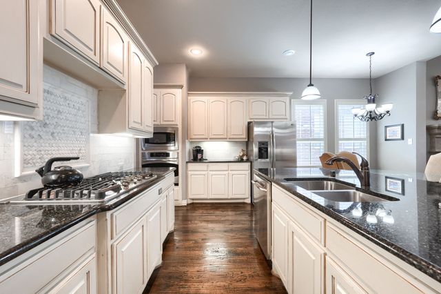 11317 Dujon Lane, Dallas, TX 75218