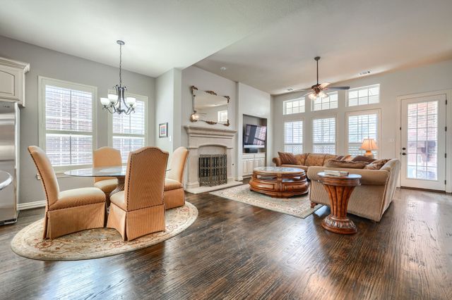 11317 Dujon Lane, Dallas, TX 75218