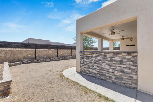 1044 Gaitan Street, Horizon City, TX 79928