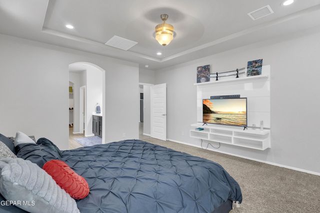 1044 Gaitan Street, Horizon City, TX 79928