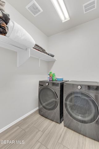 1044 Gaitan Street, Horizon City, TX 79928