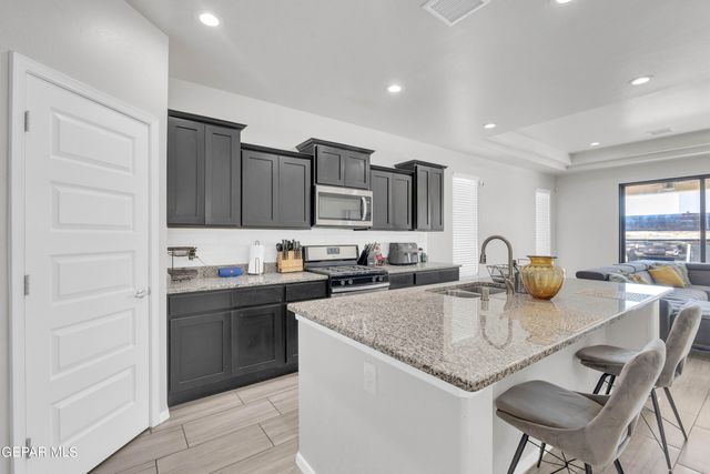 1044 Gaitan Street, Horizon City, TX 79928